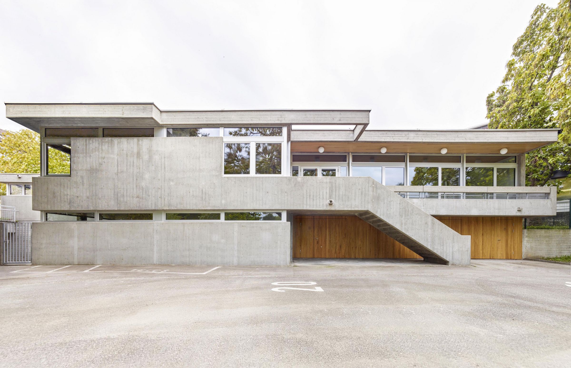 1_Verkehrsgarten_Nordfassade_Lukas_Raeber_Architekten_%C2%A9Weisswert_ms_1