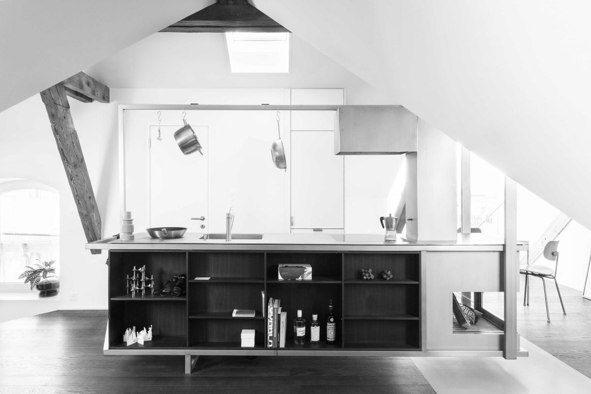 Wohnmöbel: Bücherregal, Küche und Feuerstelle in Einem lukasraeber_frob_living_0