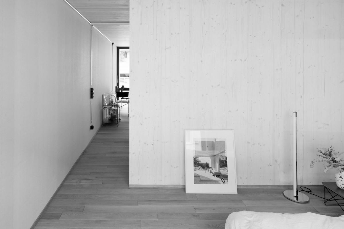 16_Erfinger107_Schlafraum_Moebliert_Lukas_Raeber_Architekten_%C2%A9Rasmus_Norlander