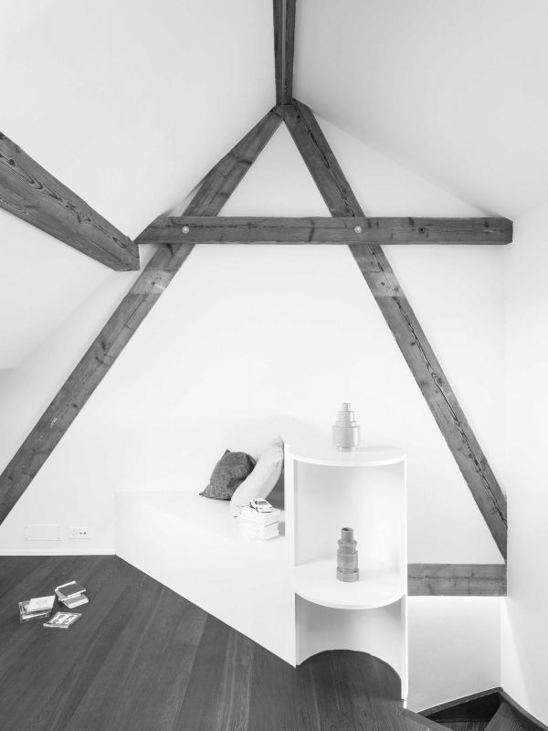 lukasraeber_frob_bench